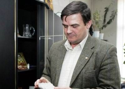 condescu666 condescu666