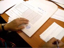 Gorj: Cinci note de 10 la Titularizare examen-titularizare