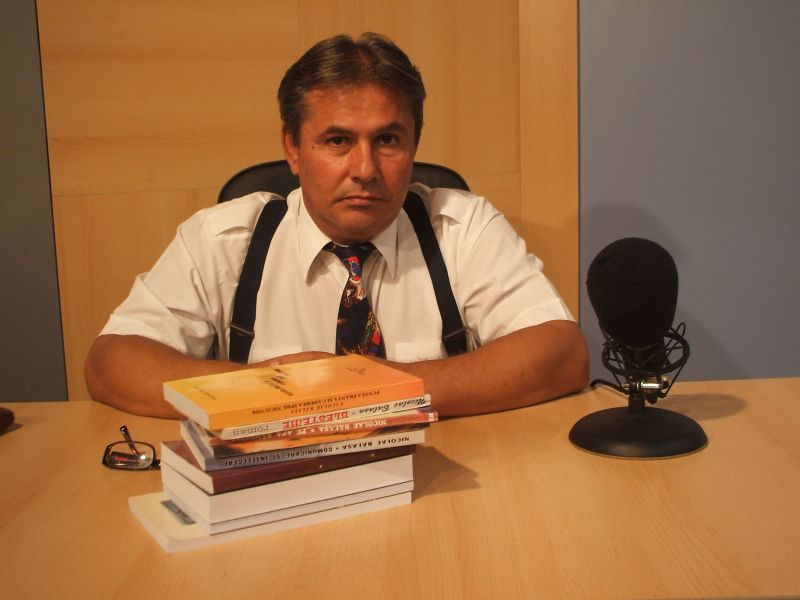 Slugă la Dârloagă (VIII)