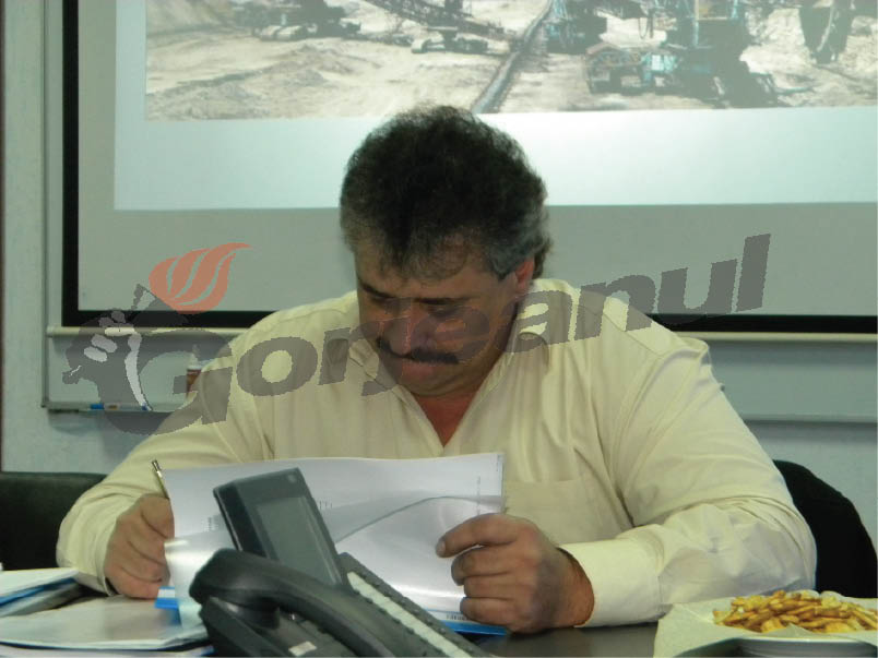 Gura târgului – Mitrescu, părăsit de 30% dintre sindicaliştii de la “Energia”