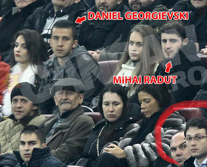 Gura târgului – Prefectul de Gorj, surprins de paparazzi la meciul Naţionalei