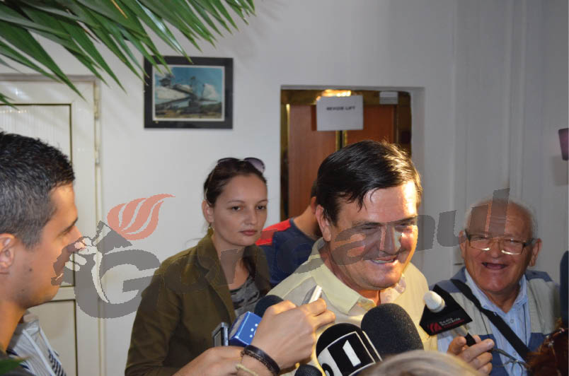 Gura Târgului – Boeru’ Condescu s-a făcut de băcănie