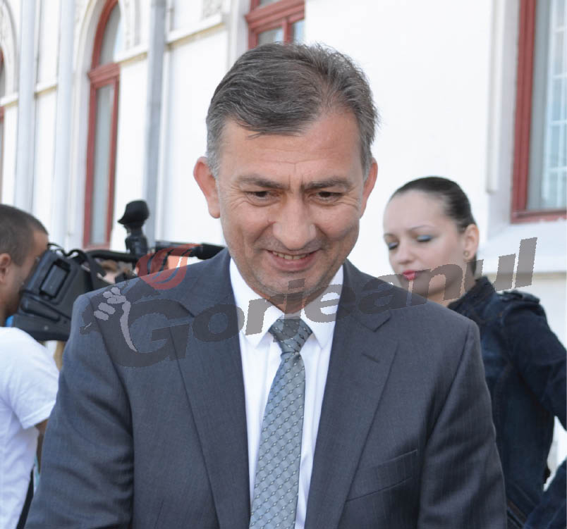 Ingineru’ Dian are şi un plan B pentru promovarea lui Horhoianu