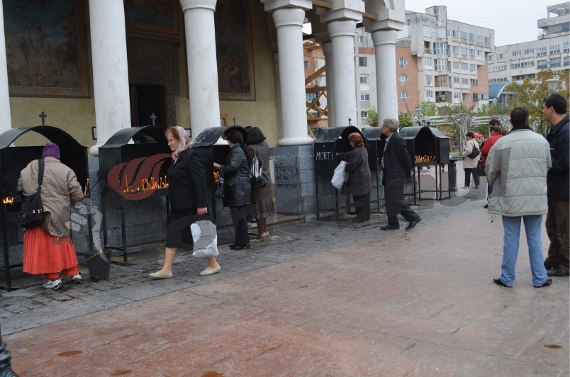 Credincioşii din Târgu-Jiu s-au închinat la icoana sfintei Parascheva