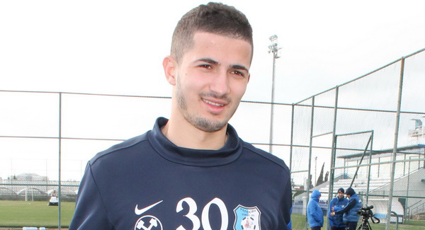 Gura Târgului – Buleică a spart uşa locuinţei CS Pandurii cu bormaşina