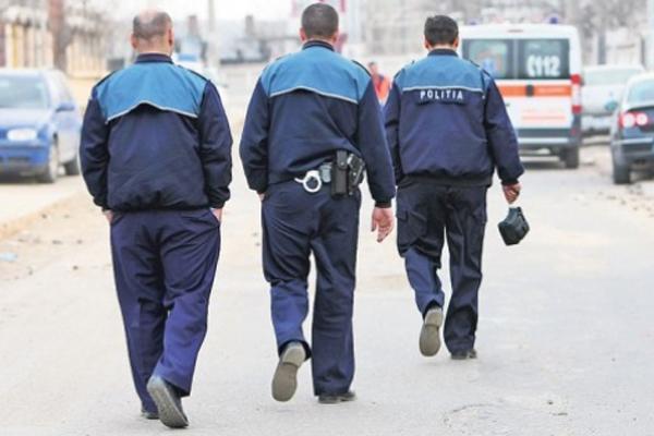 Controale ale poliţiştilor gorjeni la sute de societăţi comerciale