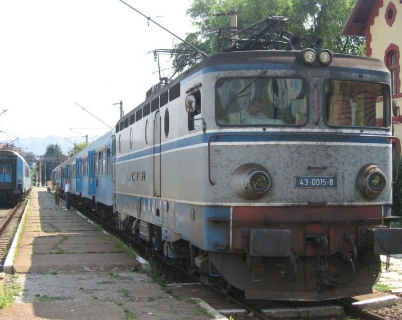 Ceferistul Ştrat de la Copăcioasa şi-a luat sancţiunea primită ilegal, în mormânt