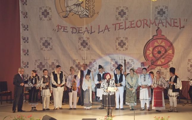 Gorjeanca Irina Maria Birou, locul II la Festivalul „Pe deal la Teleormănel”