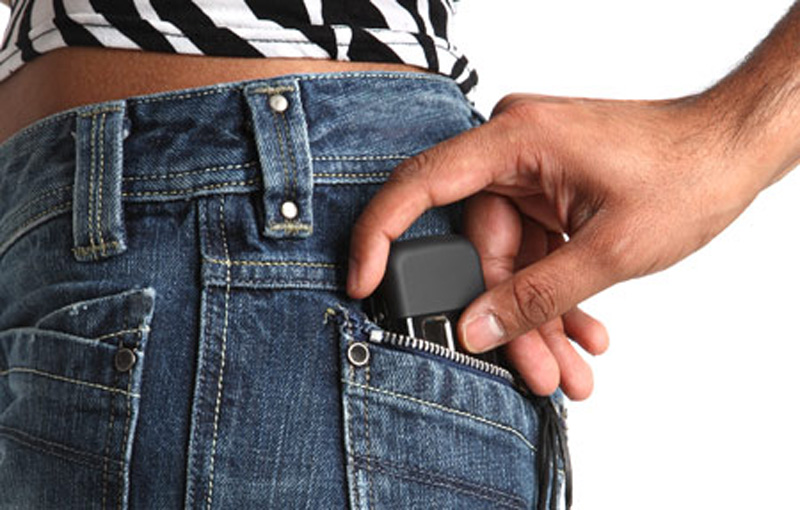 Tânăr de 27 de ani, arestat pentru tâlhărie