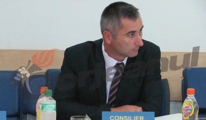 Giorgi are scut anti-demitere în Consiliul Municipal