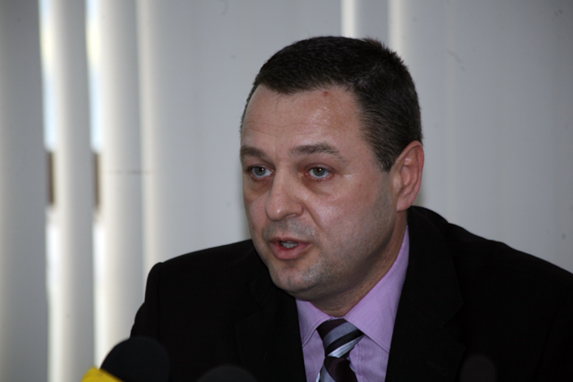 Din lac în puţ! – Graure, recuperator-şef la Galaţi