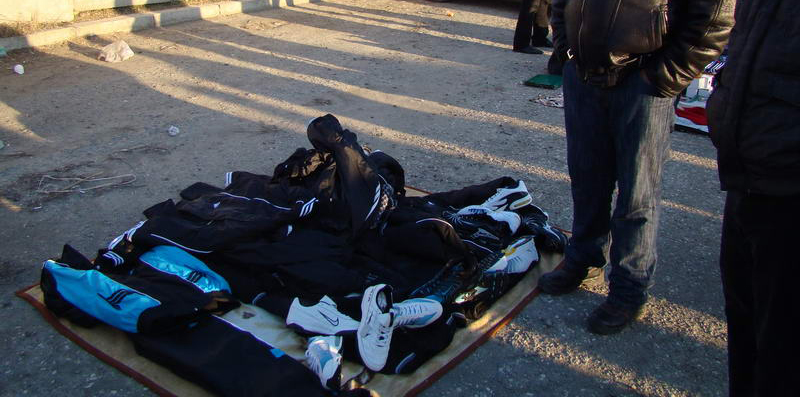 Vindeau încălţăminte contrafăcută la Festivalul Berii