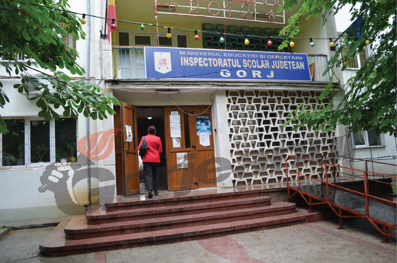 Dascălii gorjeni, la consfătuiri