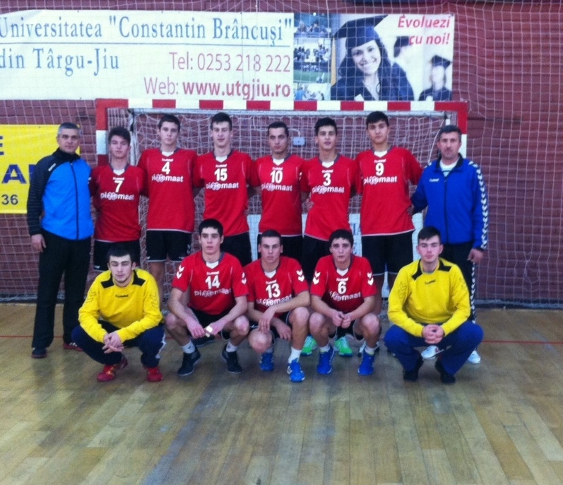 Handbal, C.N. Juniori I (m) – L.P.S. Târgu-Jiu a zdrobit, în Polivalentă, pe C.S. Novaci