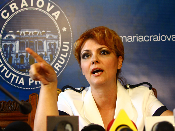 Fotbal, Seria B – Liga a II-a – F.C. Universitatea Craiova, la un vot de al doilea dezastru