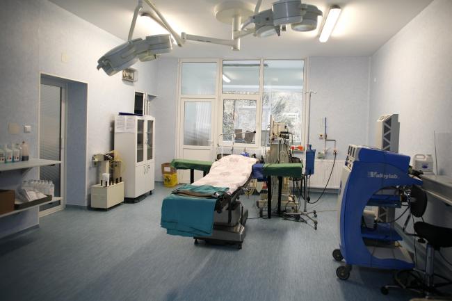 Nouă gorjeni s-au tratat în Italia, Germania, Austria şi Franţa