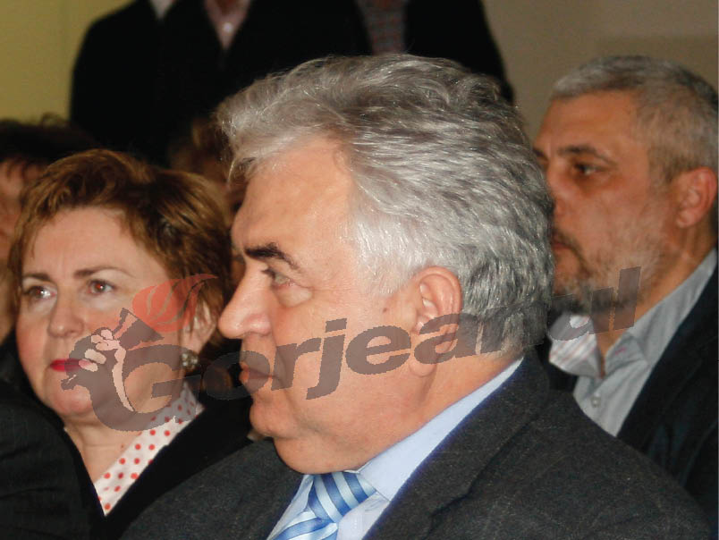 Trotea s-a premiat cu o primă de 40.000 de lei