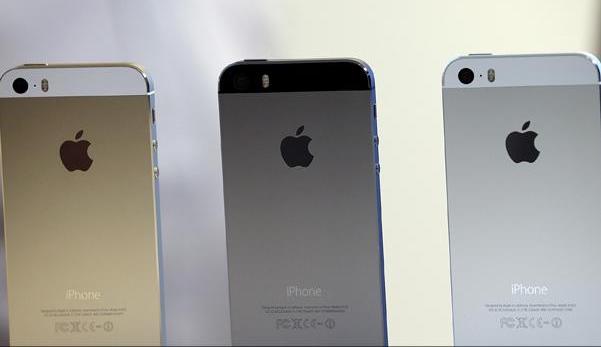 România are cele mai scumpe iPhone 5S din UE, iar într-un top global al preţurilor se află pe patru