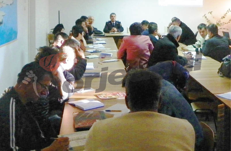 Odată cu noul an – Şefii serviciilor private pentru situaţii de urgenţă, instruiţi de ISU Gorj