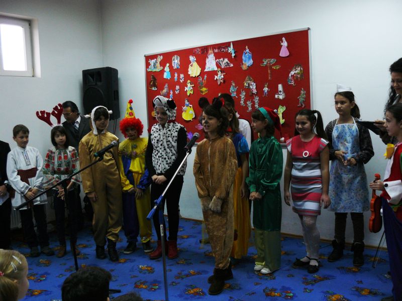 Drumul de la rădăcini la aripi se construieşte în şcoală