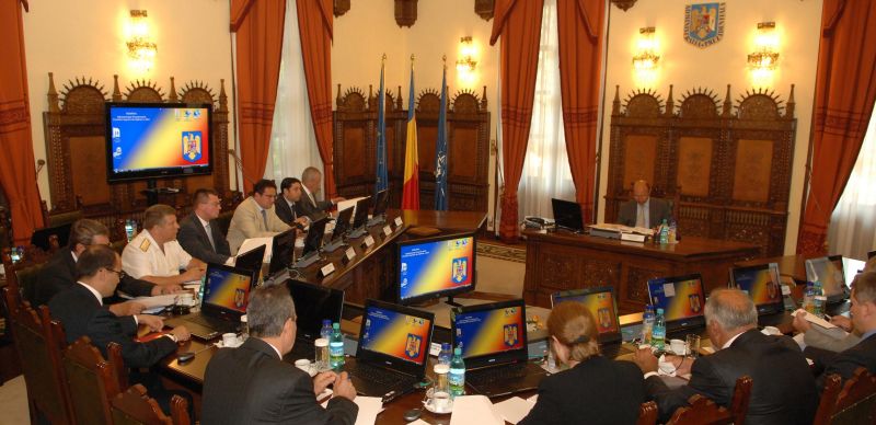 Bulibăşeala ignoranţilor futili