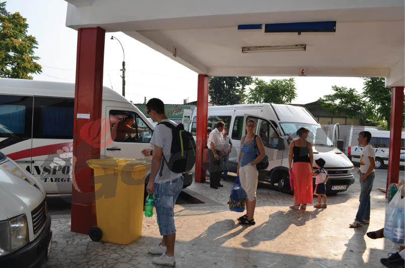 Trei noi licenţe de traseu, pentru transportul public judeţean