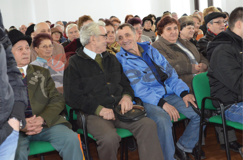 Sute de pensionari au sărbătorit Dragobetele Bunicilor