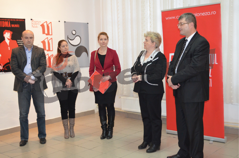 Afişe poloneze, expuse la Muzeul Judeţean Gorj