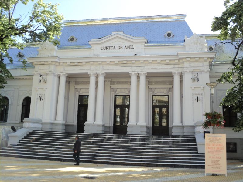 O nouă sentință favorabilă pentru foștii șefi ai BCR din Gorj