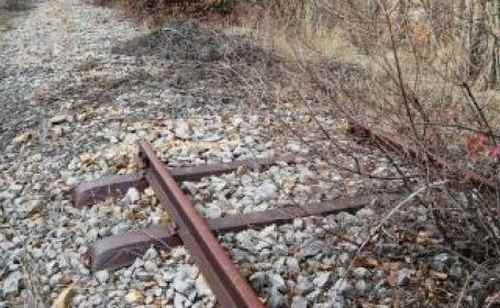 A furat şina de cale ferată
