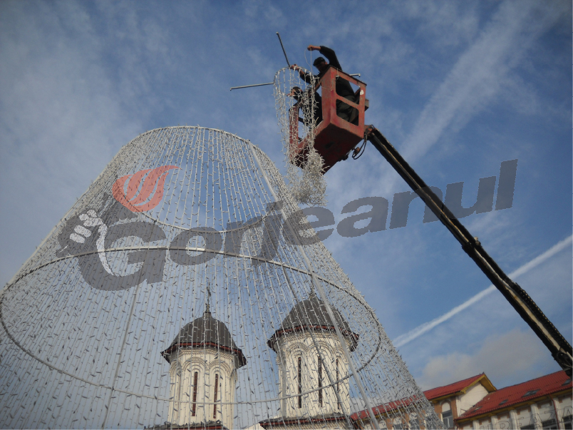 Instalaţii refolosite de sărbătorile de iarnă, în municipiu