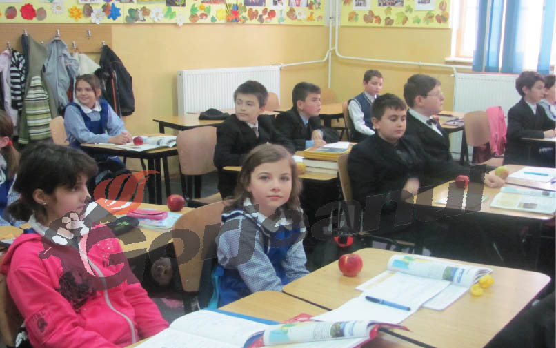 Distribuitorul de mere în şcoli, cunoscut săptămâna viitoare