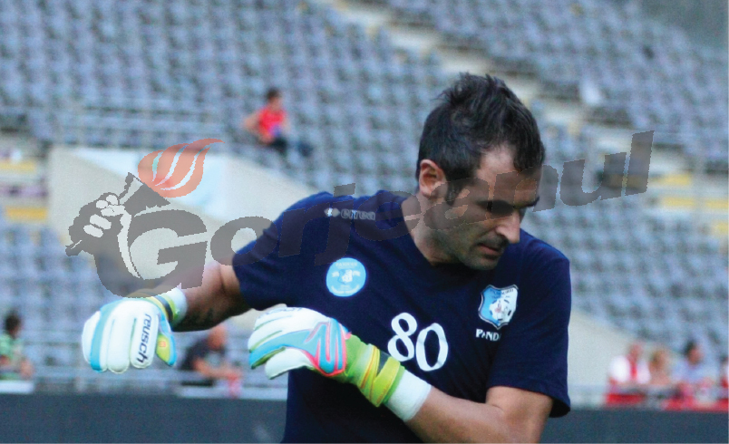 Mingote, trimis și el acasă