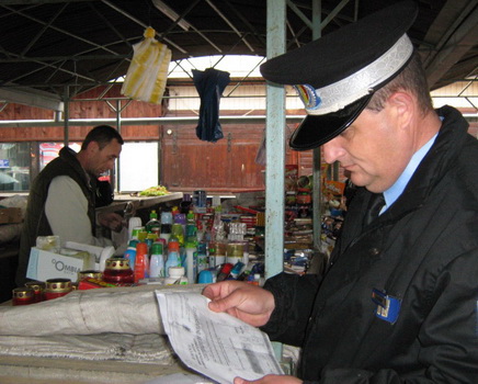 Operaţiunile cu alcool şi băuturi alcoolice, în atenţia poliţiştilor