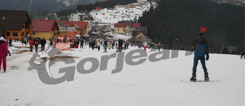 Şase persoane au solicitat sprijinul salvamontiştilor