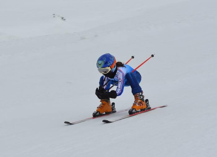 Încep concursurile de schi şi snowboard în Rânca