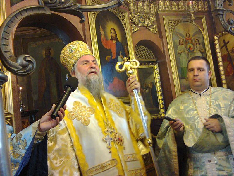 Sărbătoare duhovnicească la Paraclisul Mitropolitan «Sfinții Voievozi» din Tg. Jiu