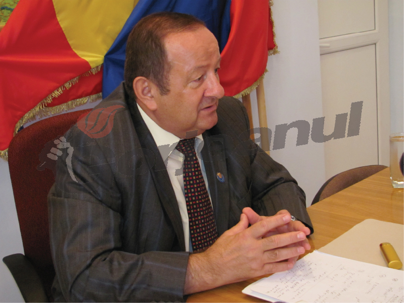 Morega: “Bunurile clubului Pandurii şi banii cheltuiţi ilegal trebuie recuperaţi”