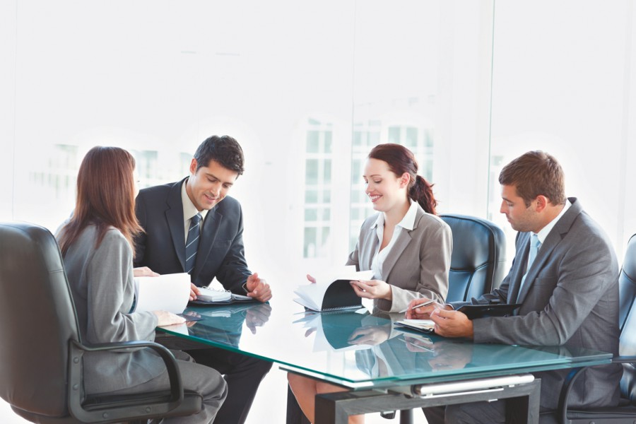 START la granturi de 10.000 euro pentru tinerii antreprenori