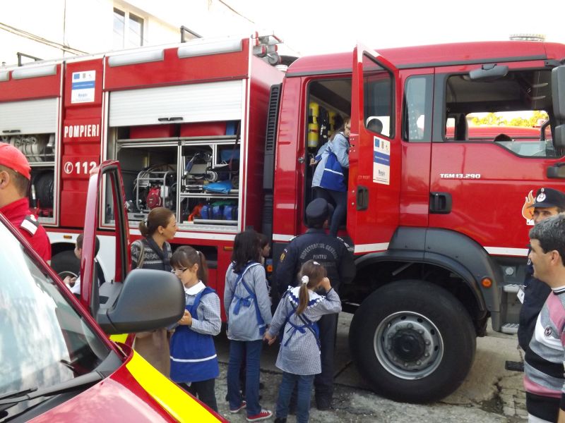 ISU Gorj îşi deschide porţile pentru elevi
