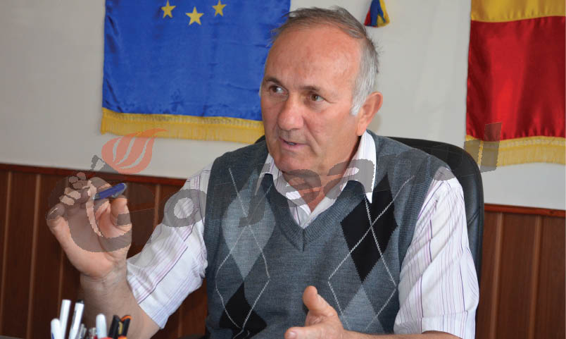 Primarul de Dăneşti va sluji de Paşti