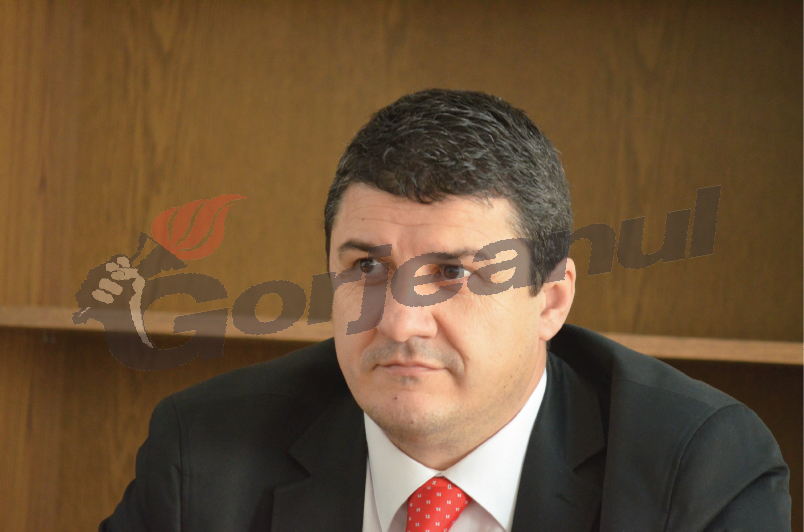 Sponoche a băgat-o în preaviz forţat pe doctoriţa Coman