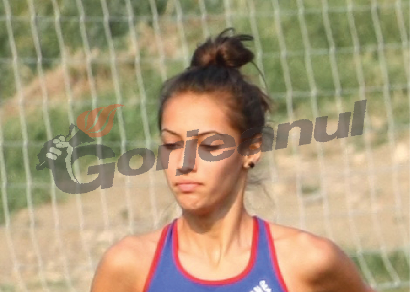 Adina Amzucu, tare și la lungime