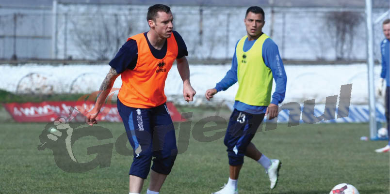 Bud, trecut în linia a treia