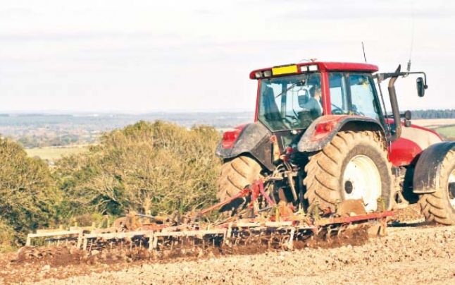 Termen limită pentru depunerea cererilor pentru motorina utilizată în agricultură