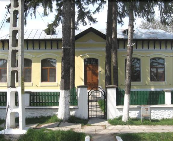 Liceul Tehnologic Baia de Fier participă la „Picături de lumină”