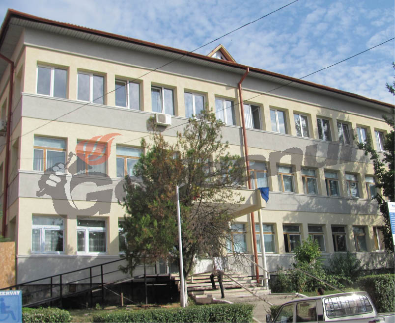 Au plecat neconsultaţi şi nervoşi, Pacienţii programaţi la Neurologie în Policlinică, refuzaţi de Căliman