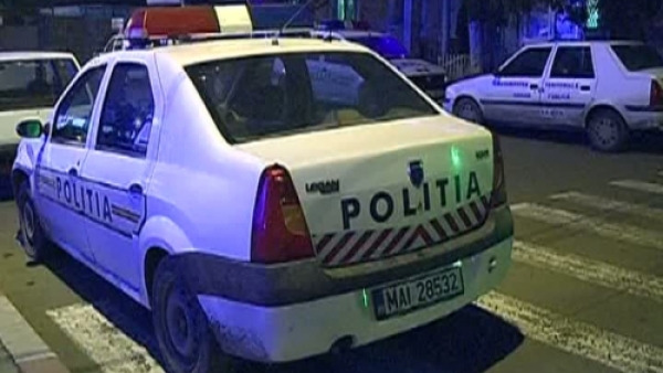 Tineri reţinuţi după un scandal într-un bar din Scoarţa