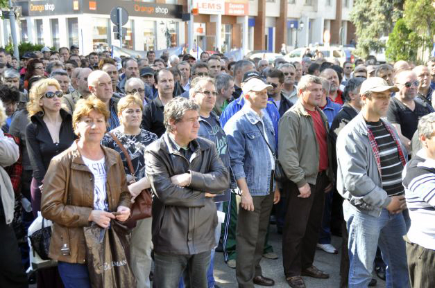 Pisc a avut dreptate! Angajaţii RAAN au ieşit la protest