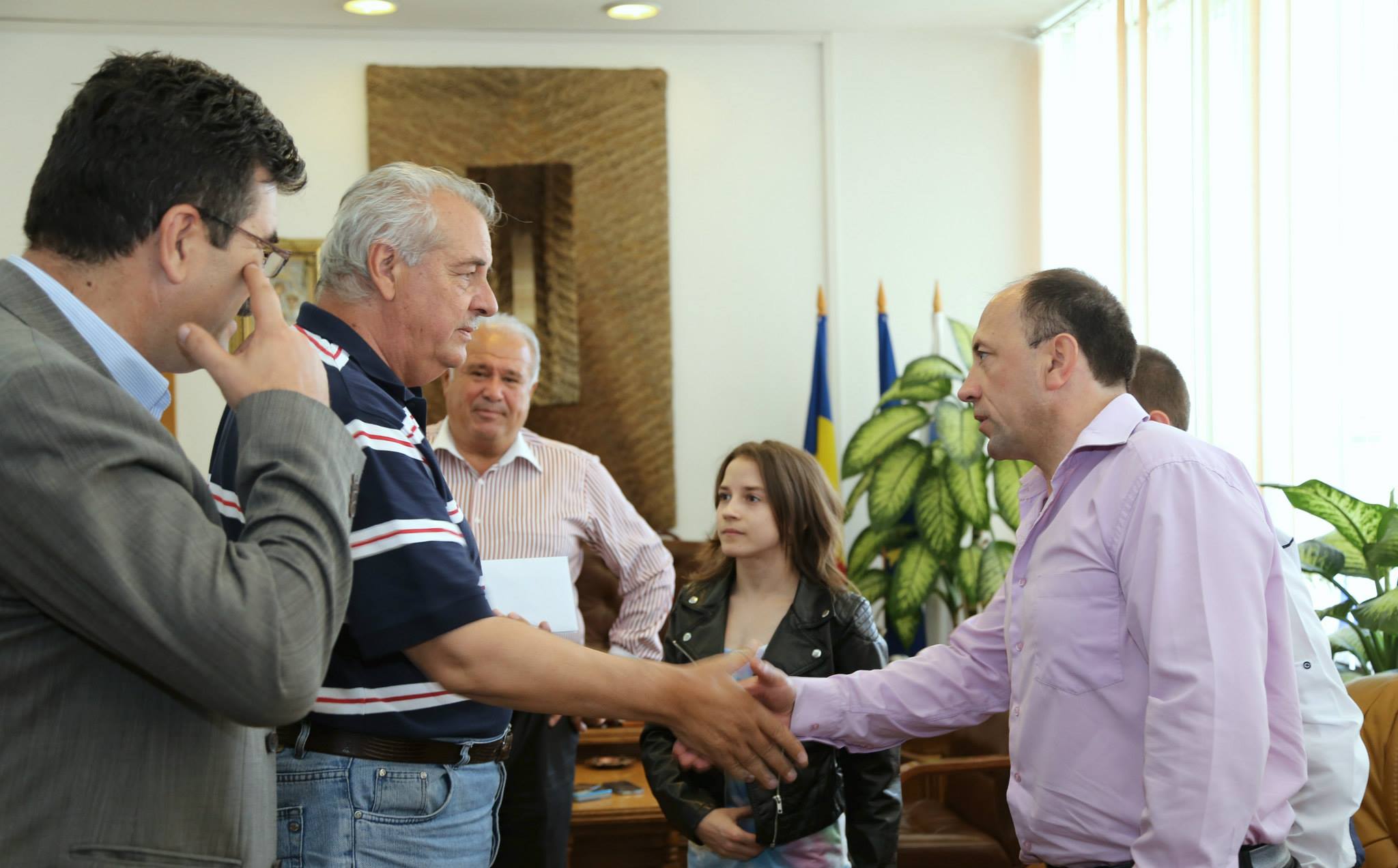 Ciurel_David-Calinoiu-gimnasta Bustuchin